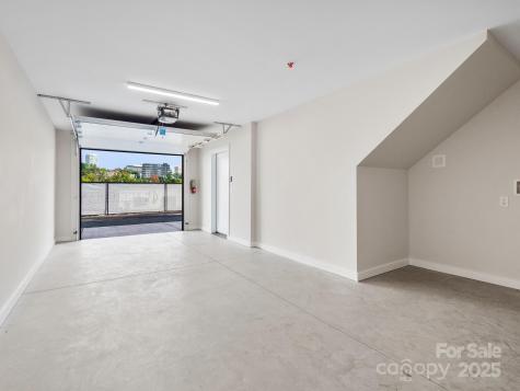 3 Lee Garden Lane Asheville NC 28801