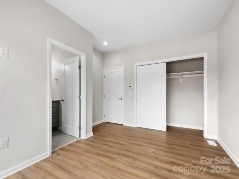 3 Lee Garden Lane Asheville NC 28801