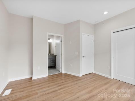 3 Lee Garden Lane Asheville NC 28801