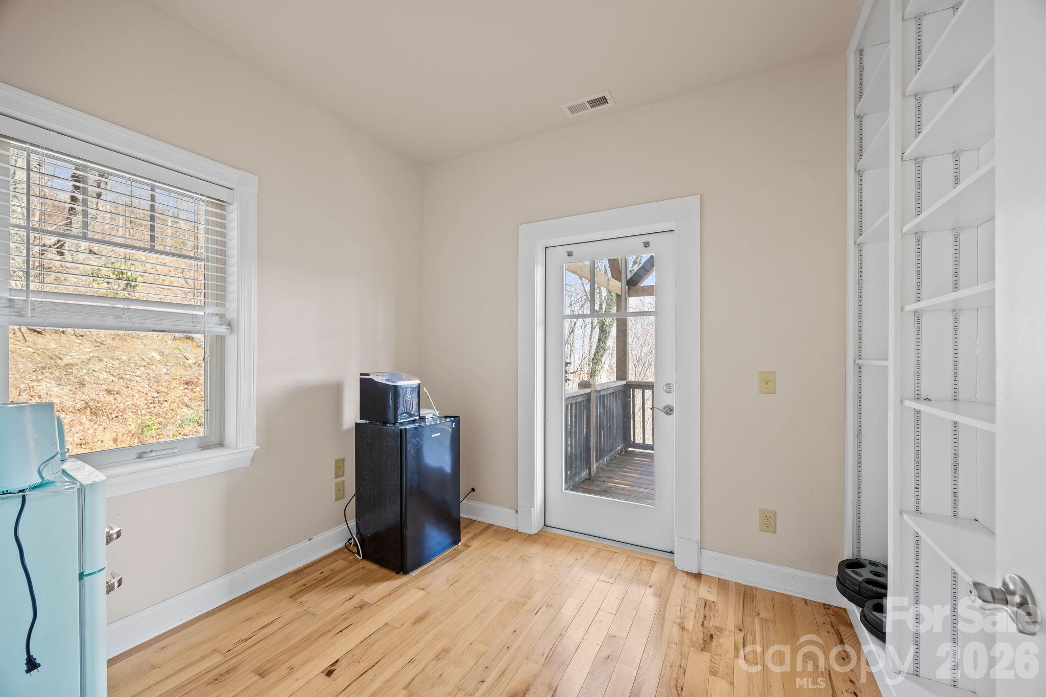 5 Lila Lane Clyde NC 28721