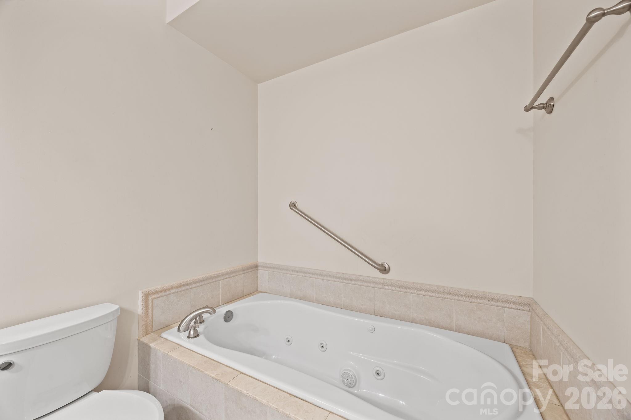 5 Lila Lane Clyde NC 28721