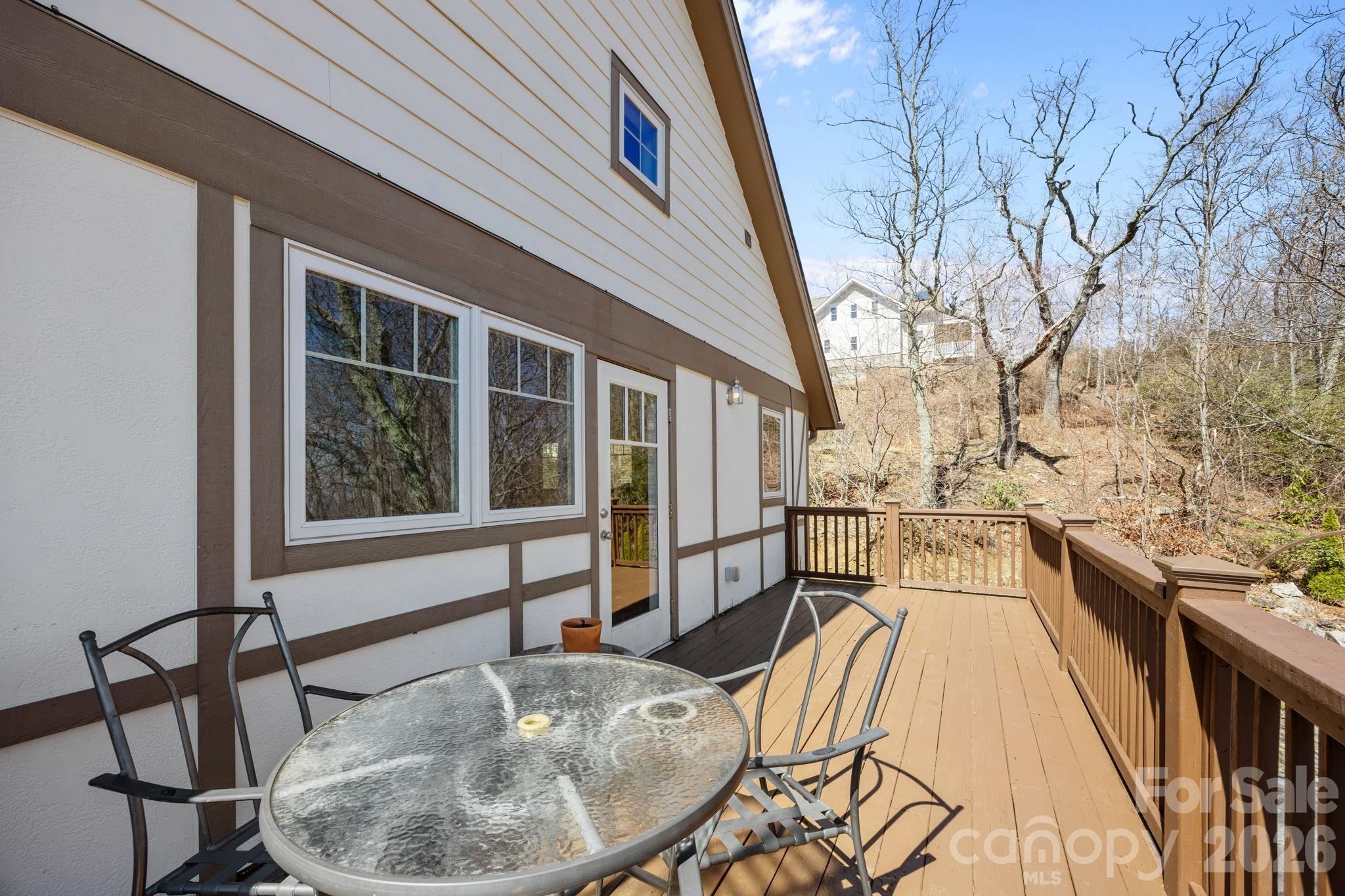 5 Lila Lane Clyde NC 28721