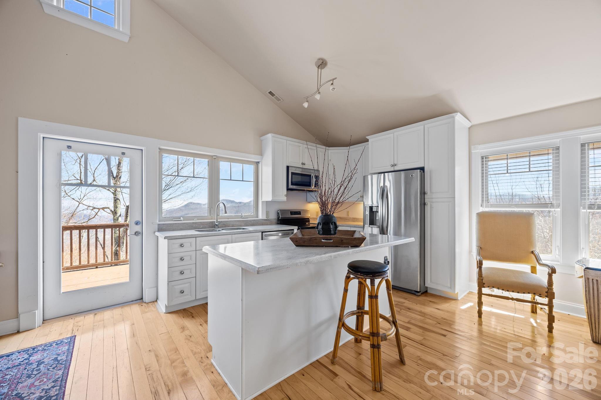 5 Lila Lane Clyde NC 28721