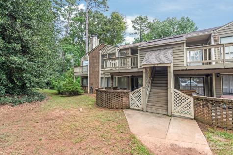 1612 Sharon Road W Charlotte NC 28210