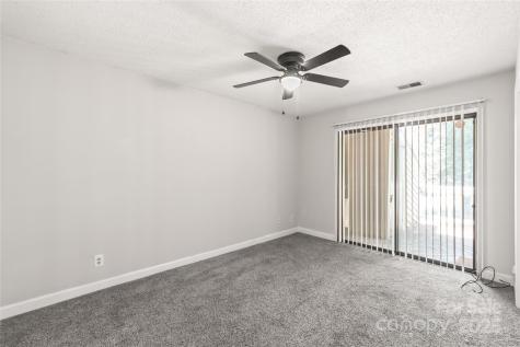 1612 Sharon Road W Charlotte NC 28210