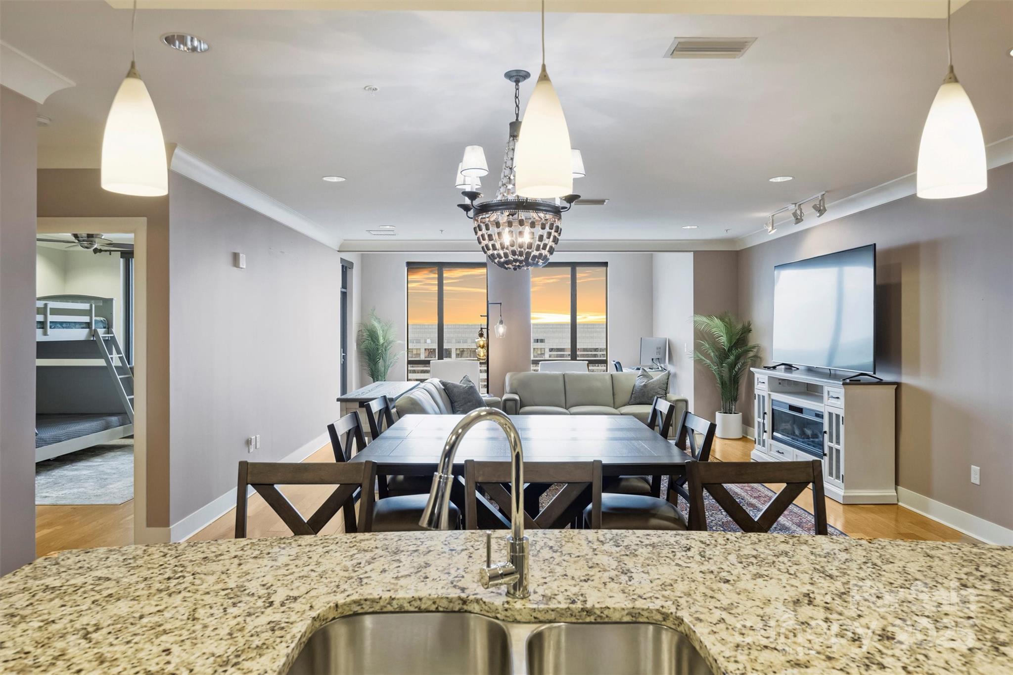 222 S Caldwell Street Charlotte NC 28202
