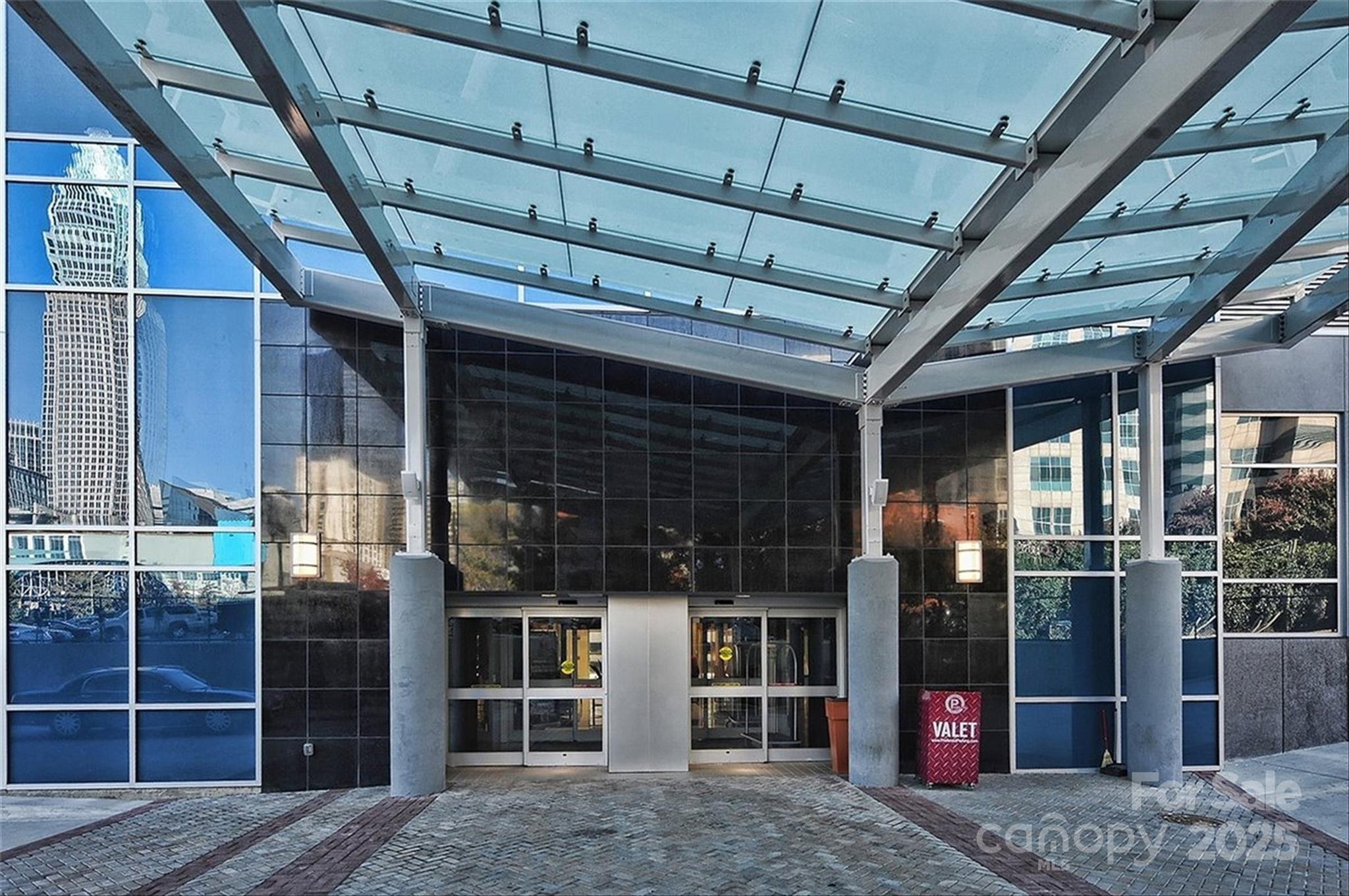 222 S Caldwell Street Charlotte NC 28202
