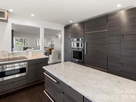 3501 Timber Trail Asheville NC 28804