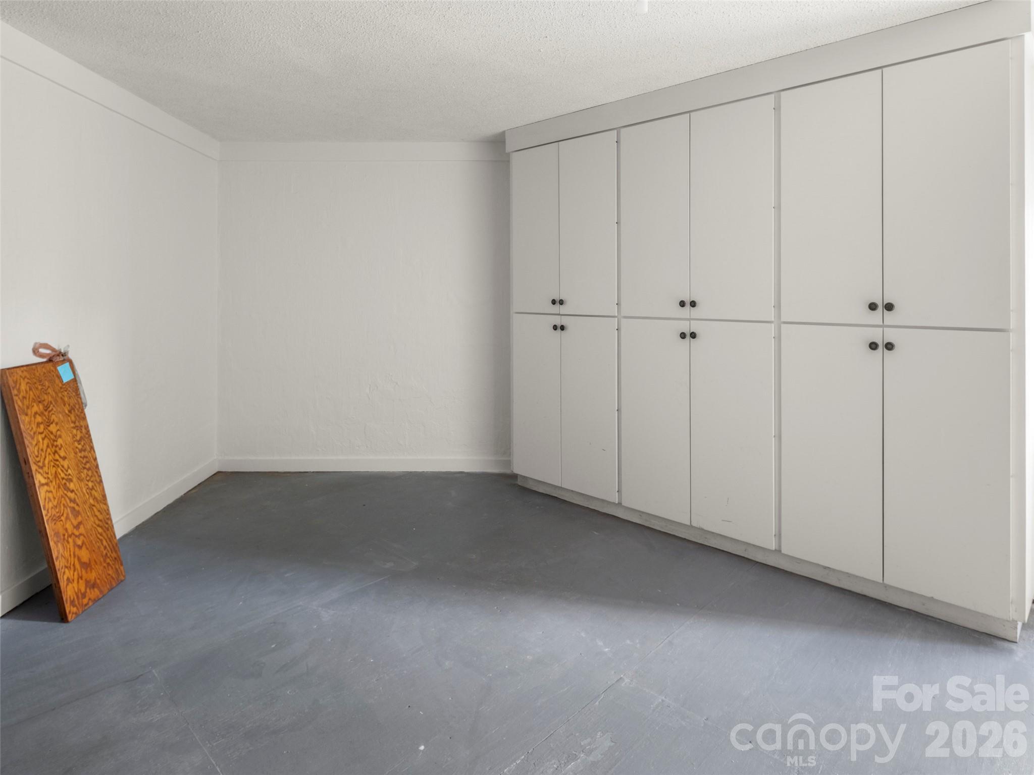 3501 Timber Trail Asheville NC 28804