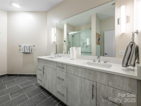 68 Craven Street Asheville NC 28806