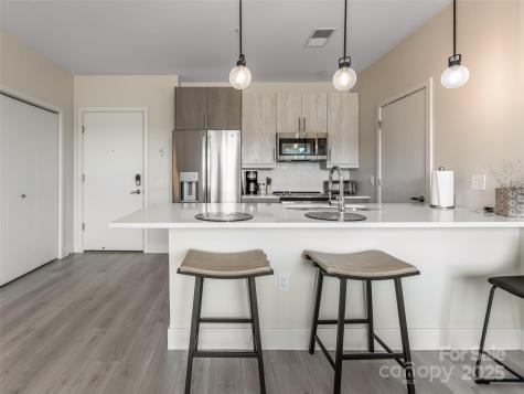 68 Craven Street Asheville NC 28806