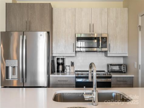 68 Craven Street Asheville NC 28806