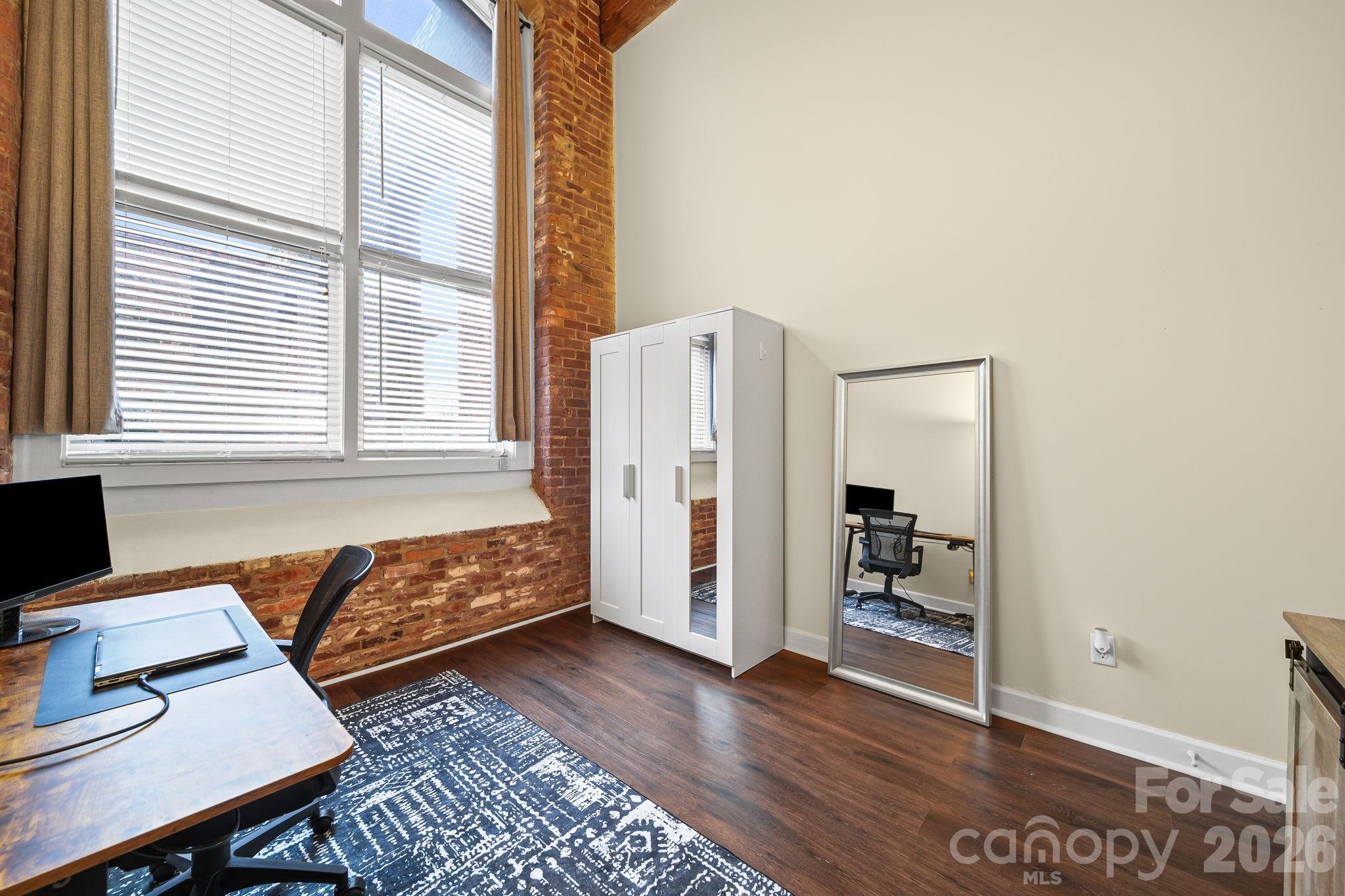 201 S Hoskins Road Charlotte NC 28208