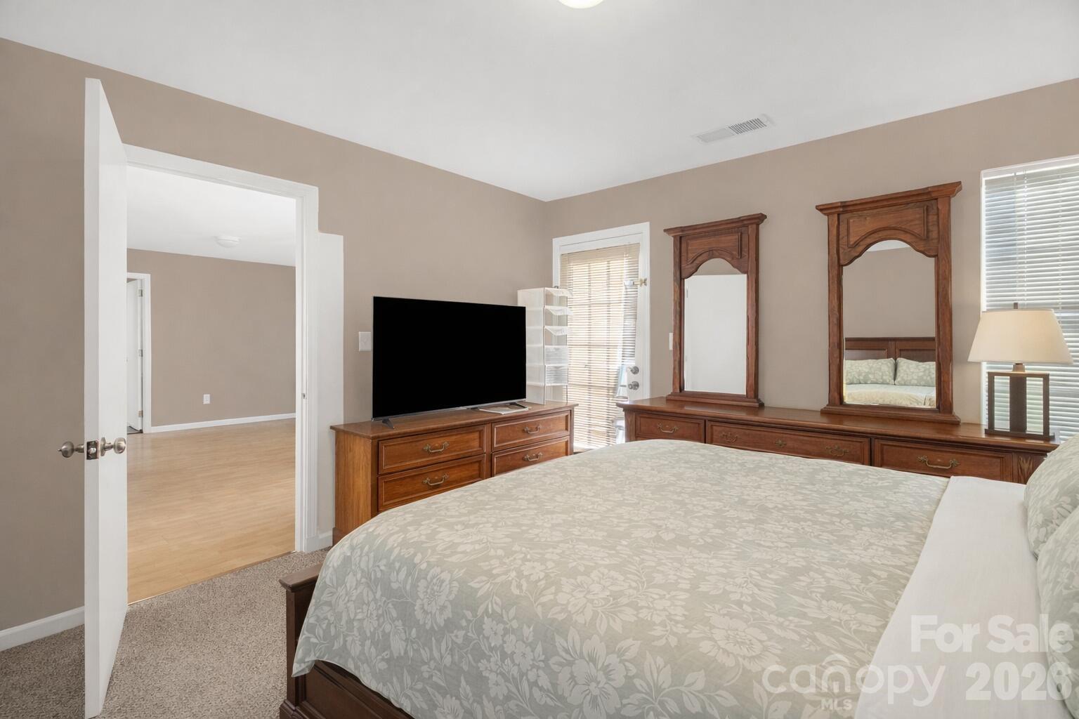 9849 Campus Walk Lane Charlotte NC 28262