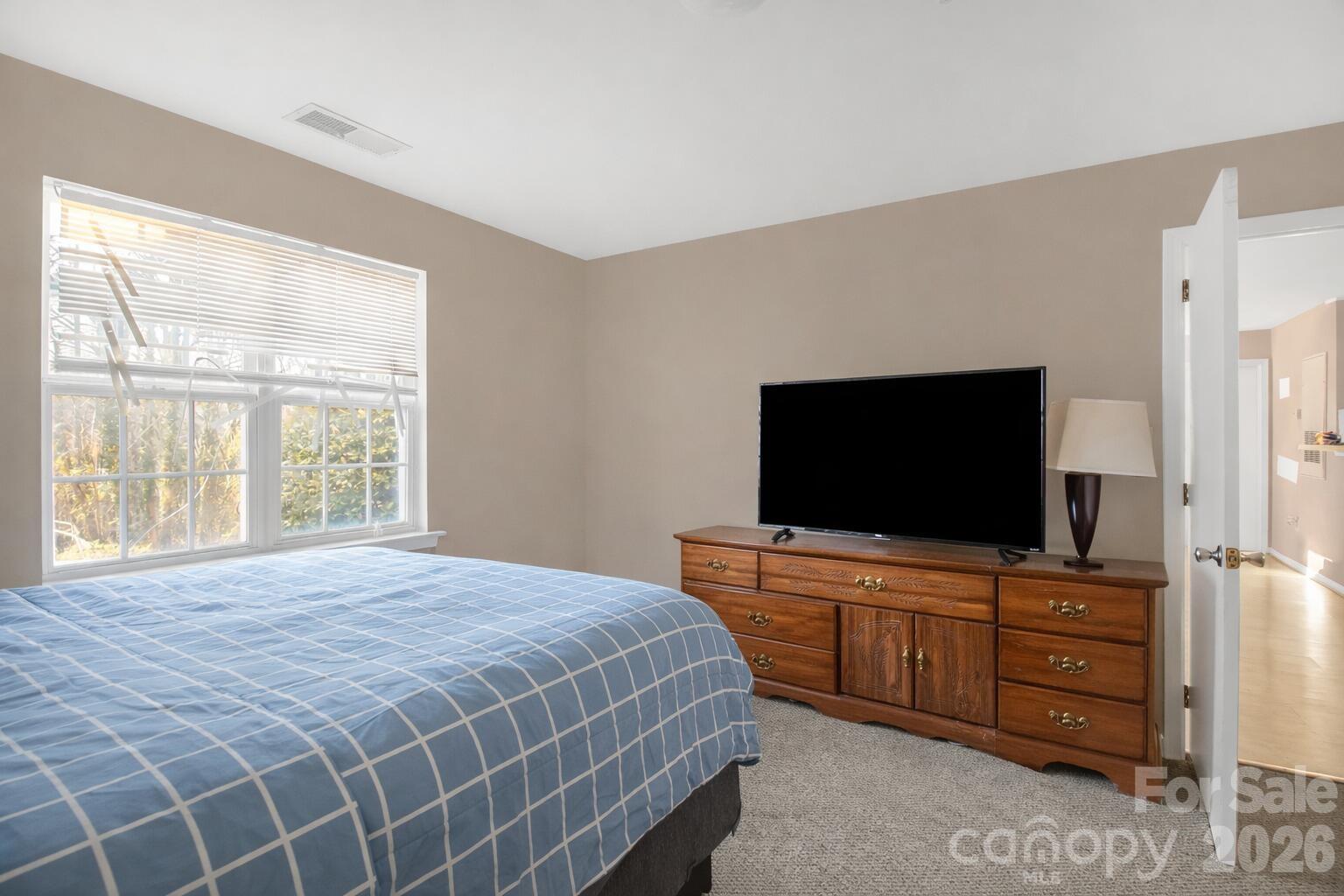 9849 Campus Walk Lane Charlotte NC 28262