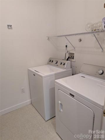 10670 Hill Point Court Charlotte NC 28262