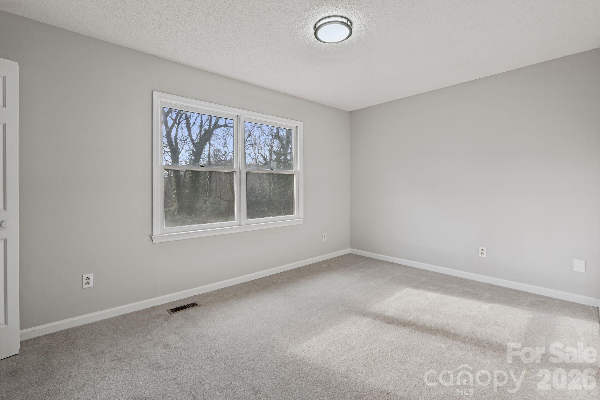239 13th Avenue Place NW Hickory NC 28601