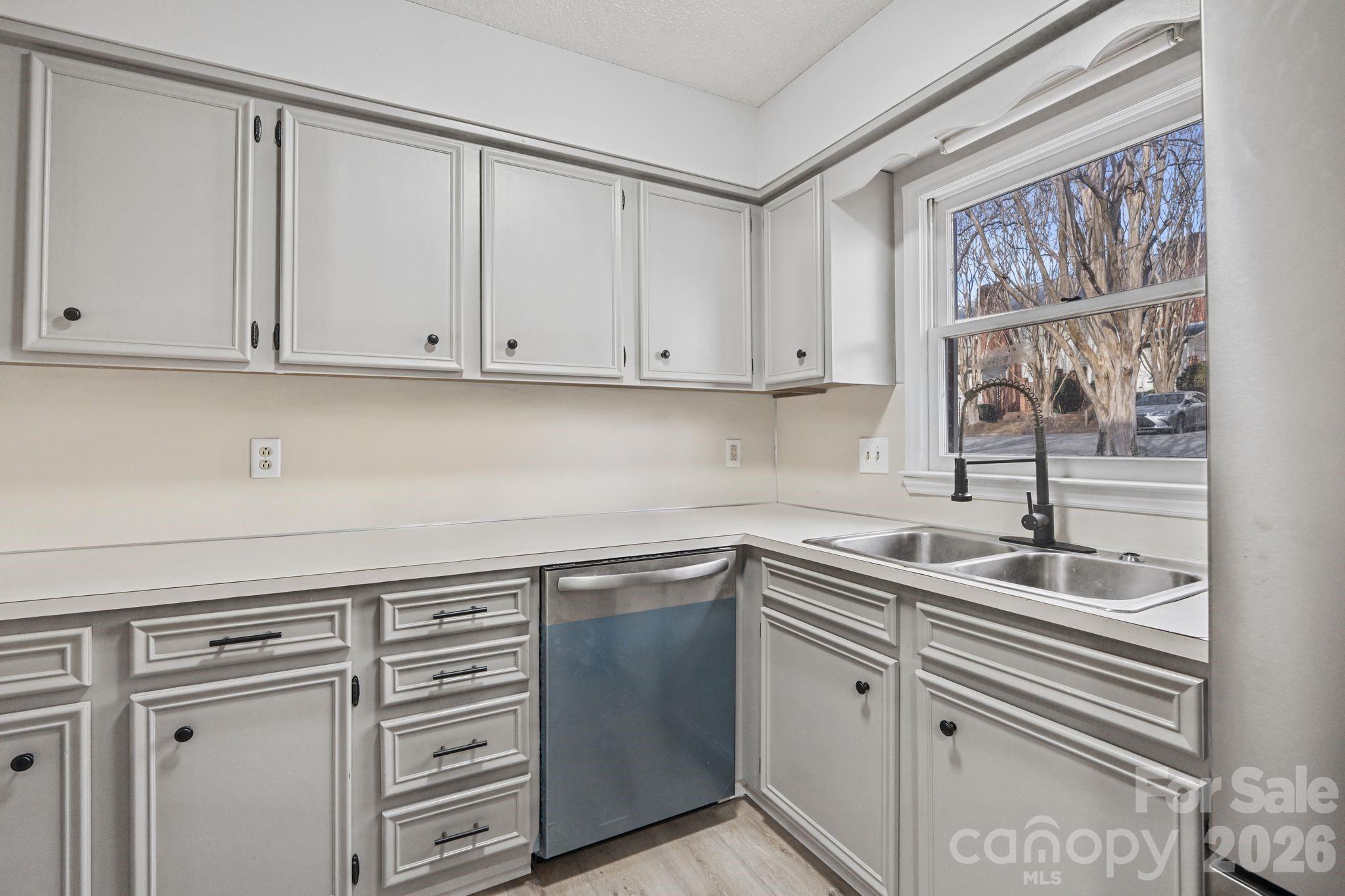 239 13th Avenue Place NW Hickory NC 28601