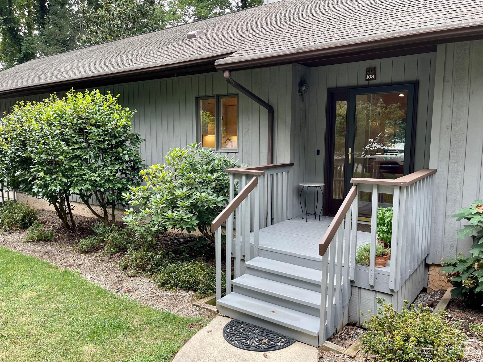 335 Melrose Avenue Tryon NC 28782