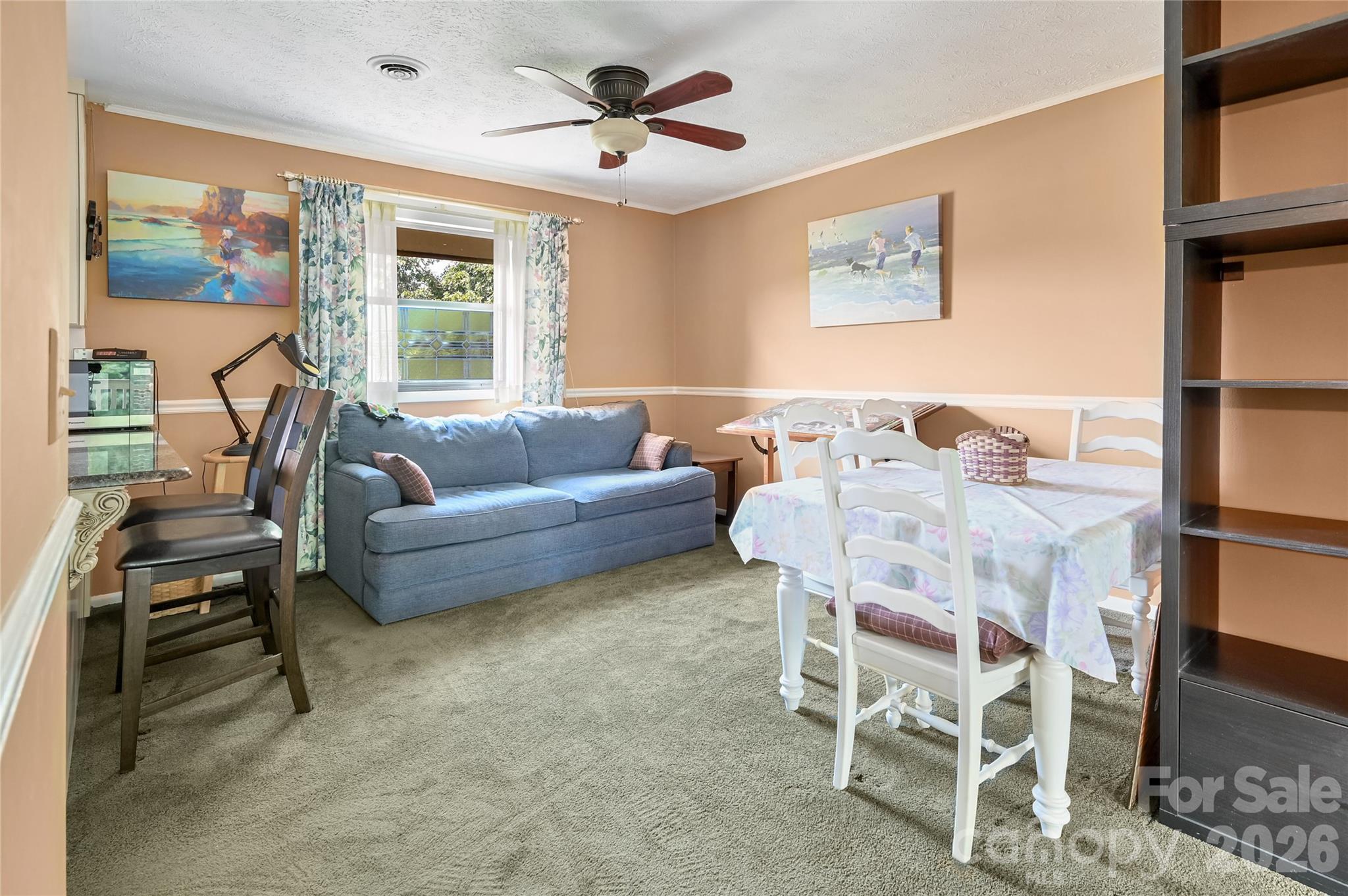 103 Oakwood Place Hendersonville NC 28792