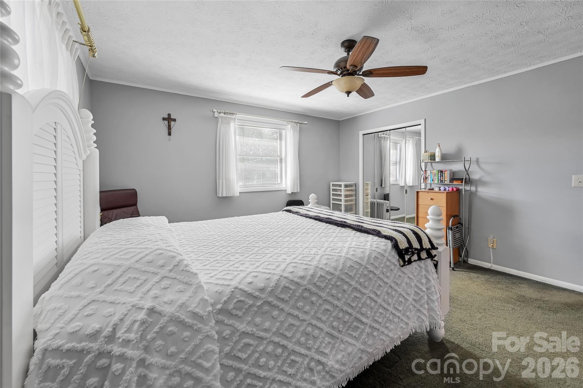 103 Oakwood Place Hendersonville NC 28792