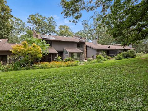 102 Crowfields Drive Asheville NC 28803
