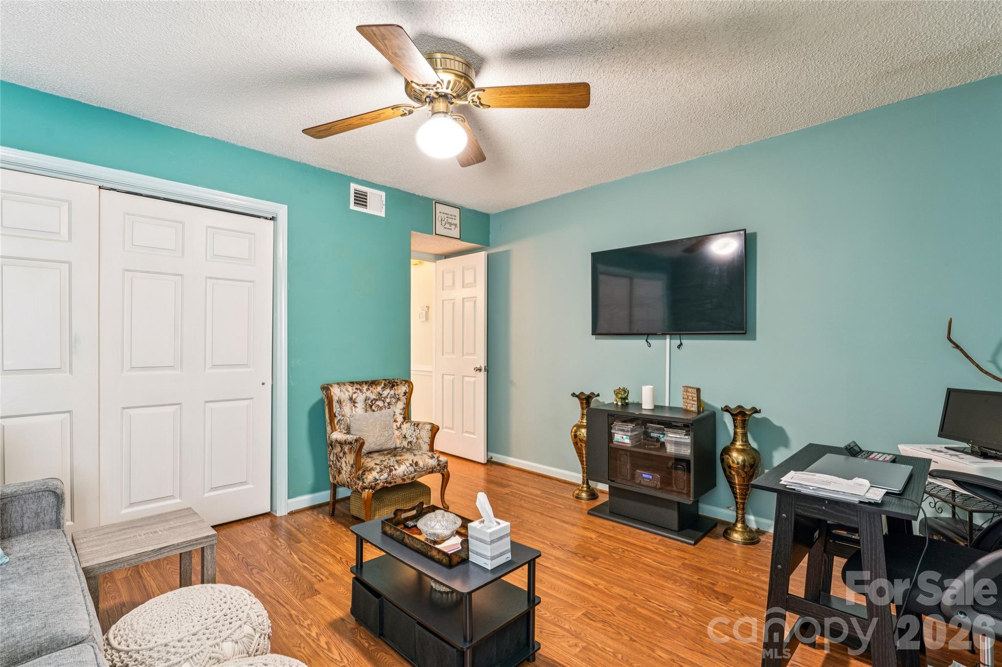 5812 Harris Grove Lane Charlotte NC 28212