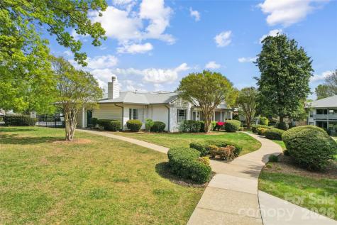 5812 Harris Grove Lane Charlotte NC 28212