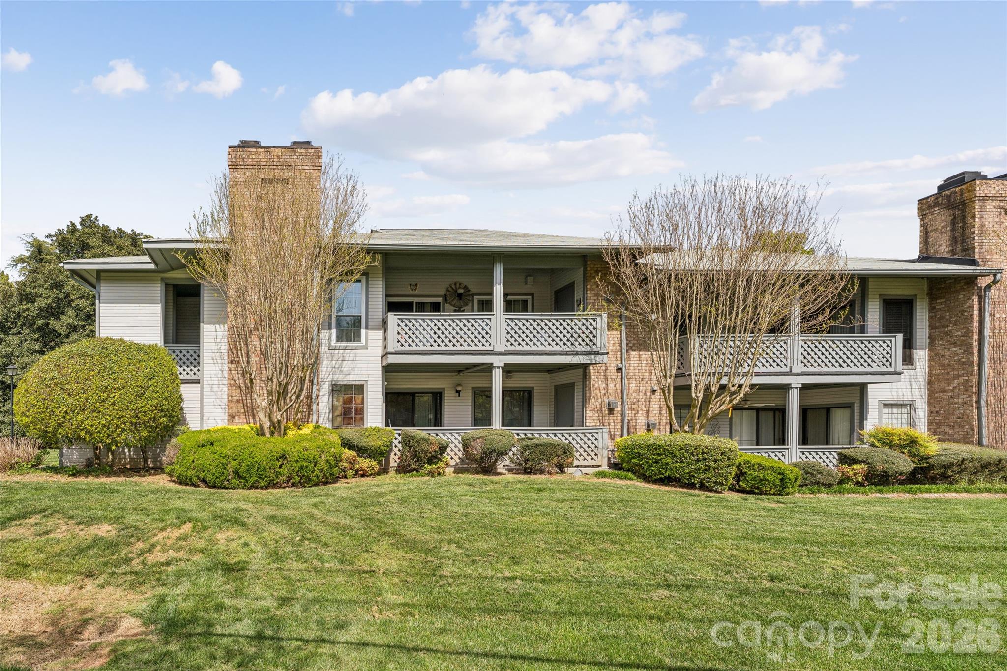 5812 Harris Grove Lane Charlotte NC 28212