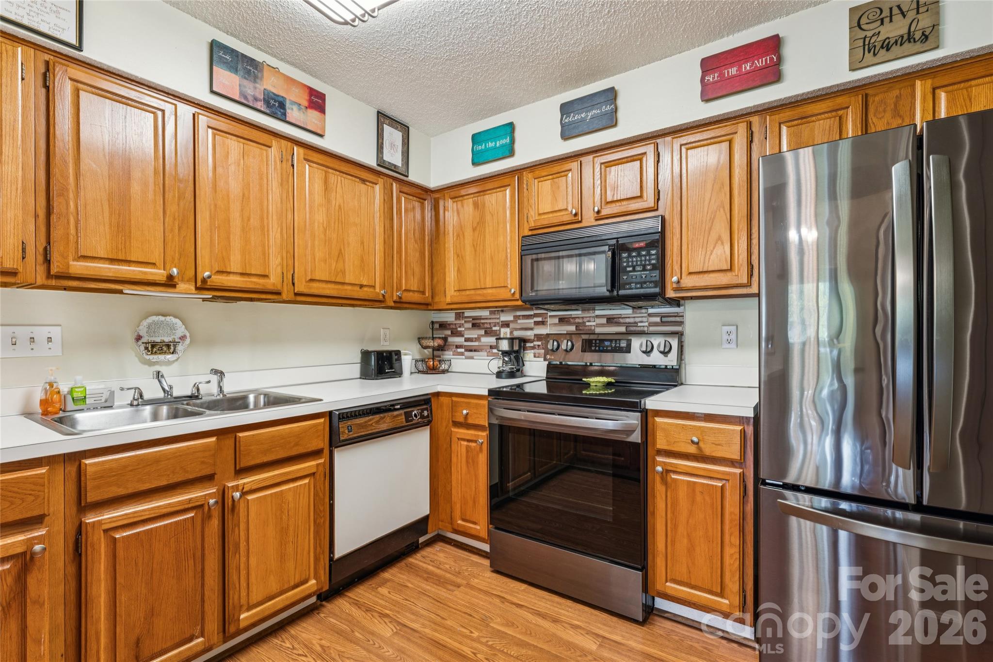 5812 Harris Grove Lane Charlotte NC 28212