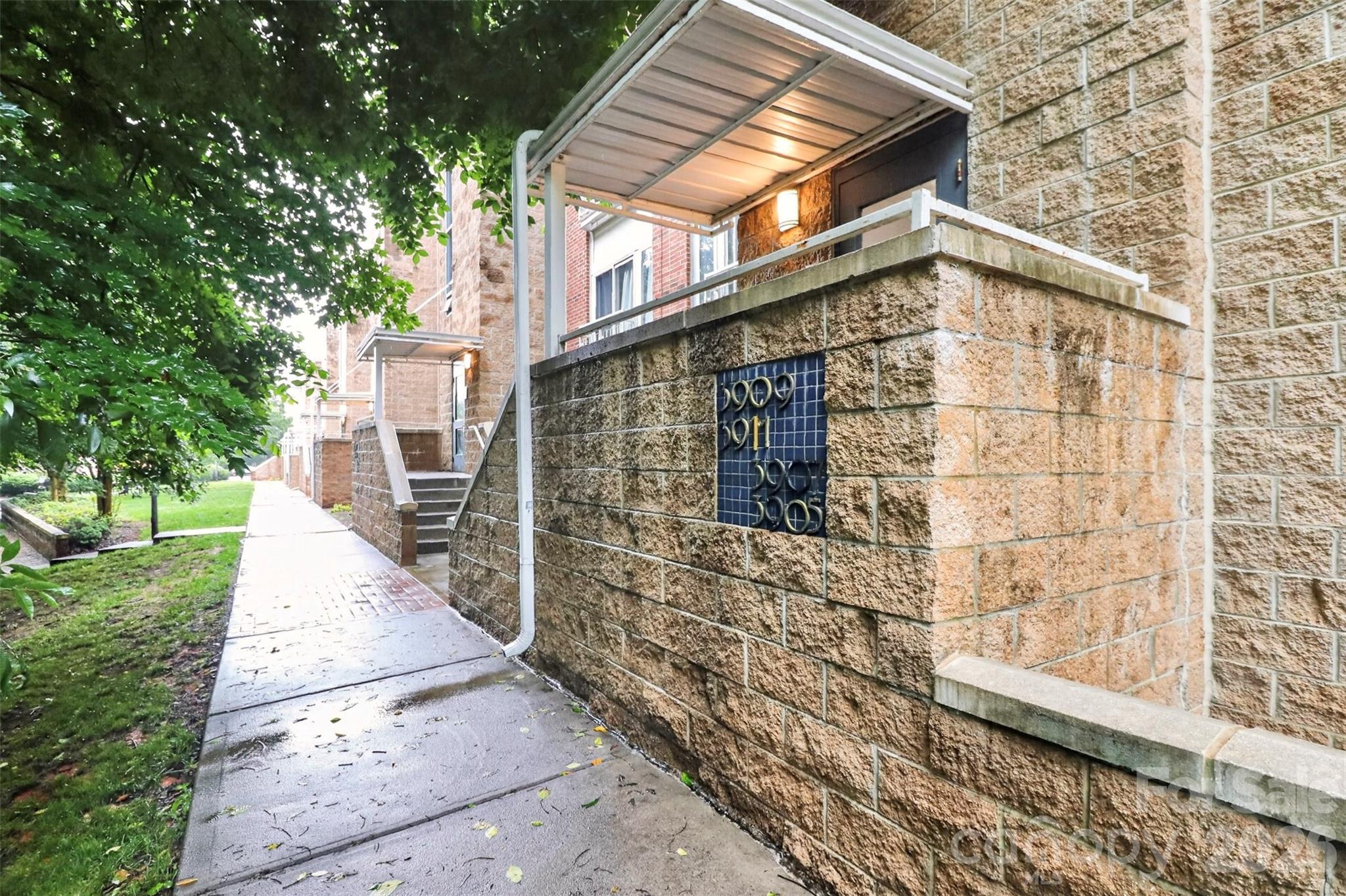 3909 Picasso Court Charlotte NC 28205