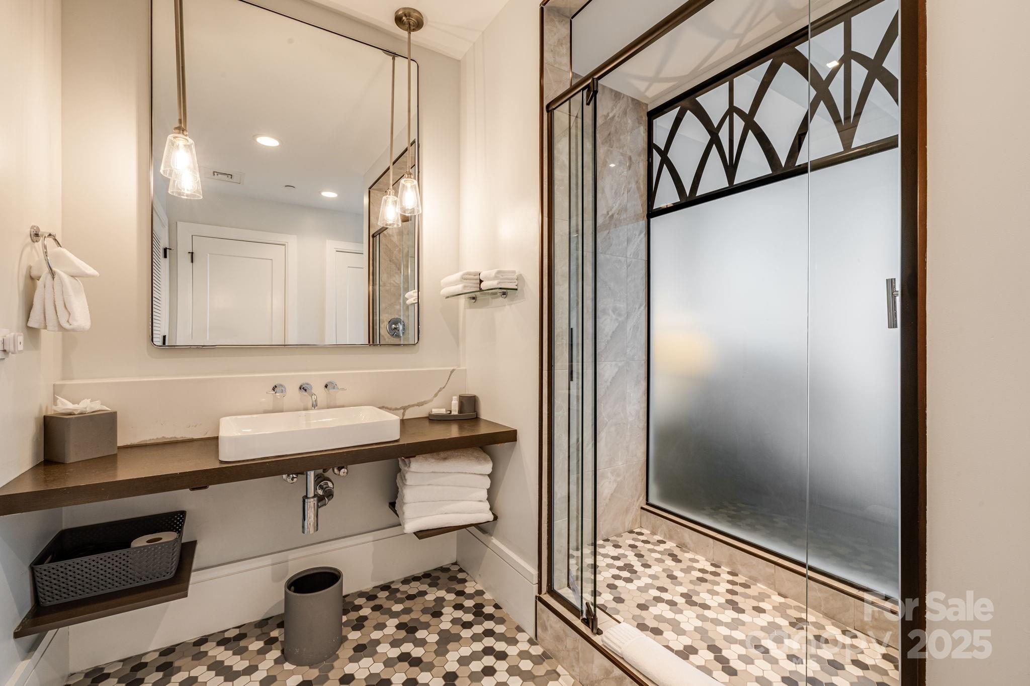 7 Patton Avenue Asheville NC 28801