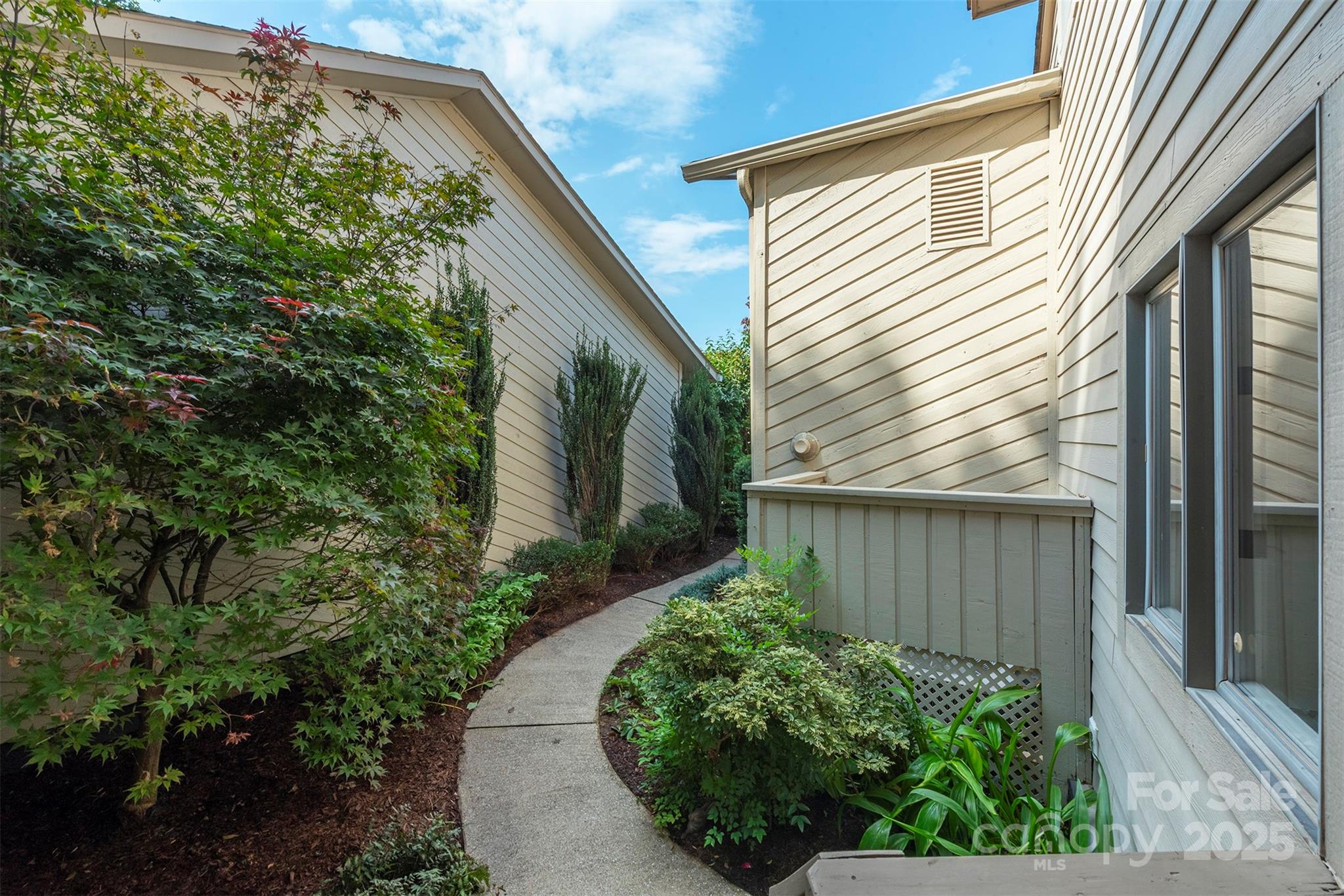 115 Clubwood Court Asheville NC 28803