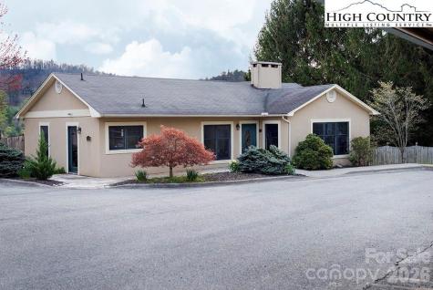 155 Gateway Drive Boone NC 28607