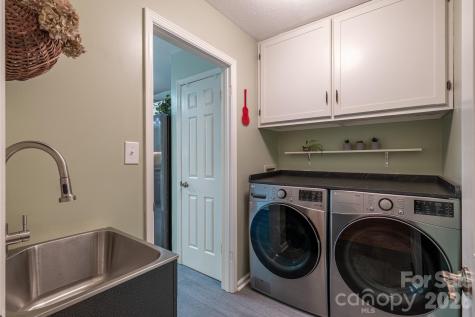 12 Pencross Circle Etowah NC 28729