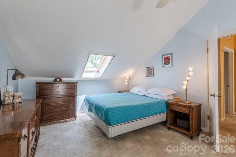 12 Pencross Circle Etowah NC 28729