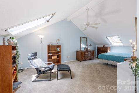 12 Pencross Circle Etowah NC 28729