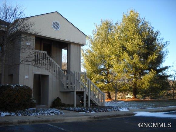 206 Abbey Circle Asheville NC 28805