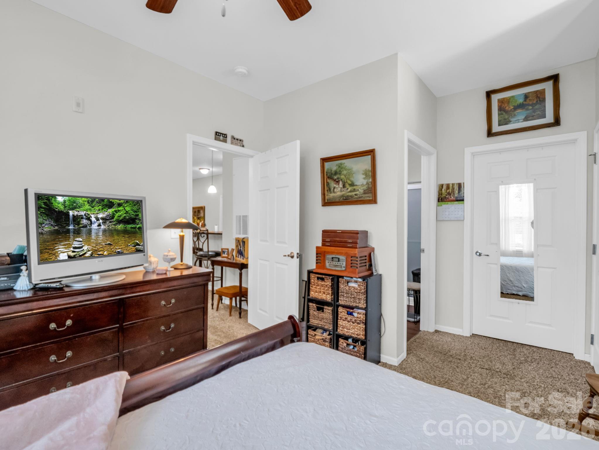 142 Brickton Village Circle Fletcher NC 28732