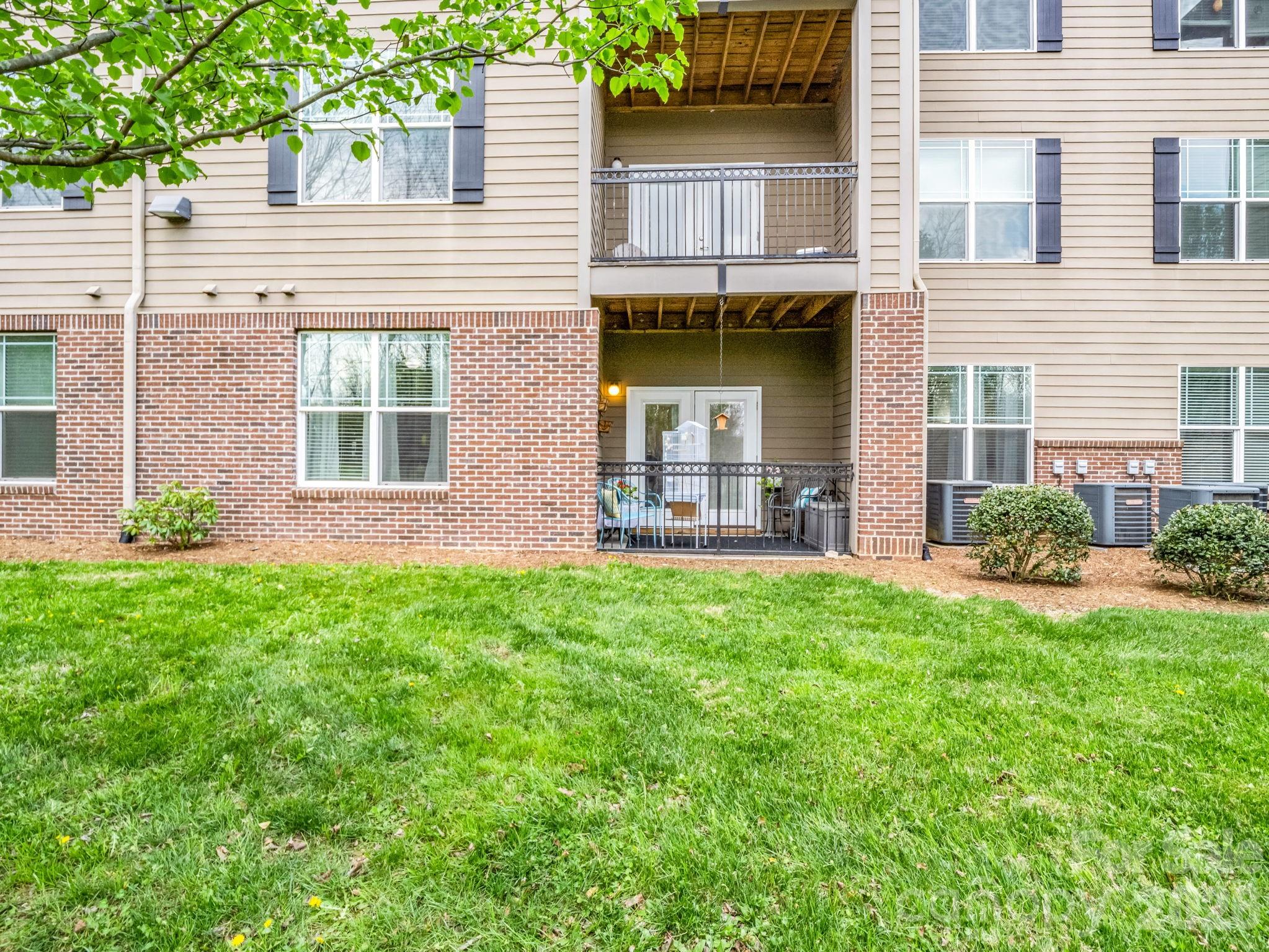 142 Brickton Village Circle Fletcher NC 28732