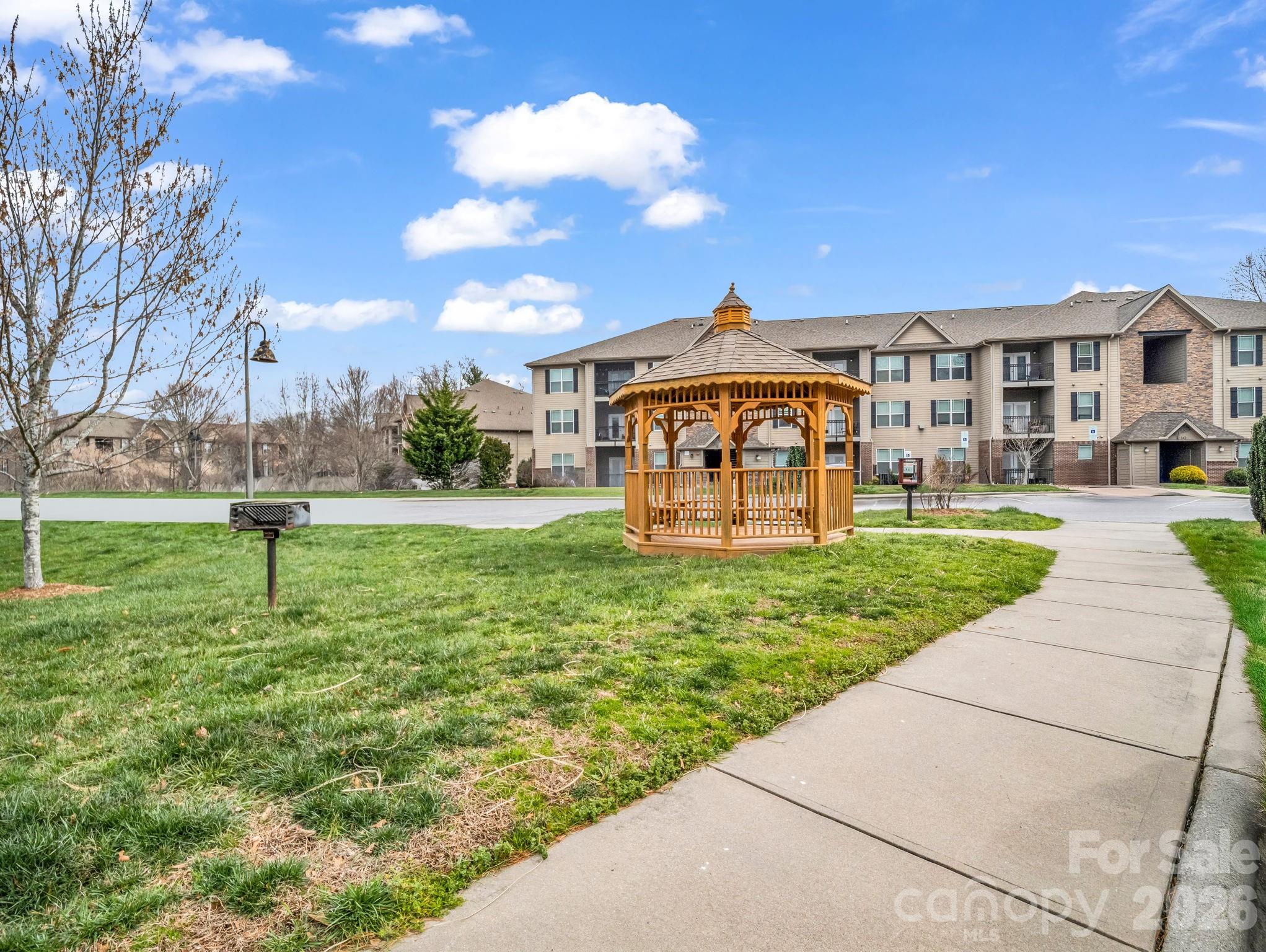142 Brickton Village Circle Fletcher NC 28732