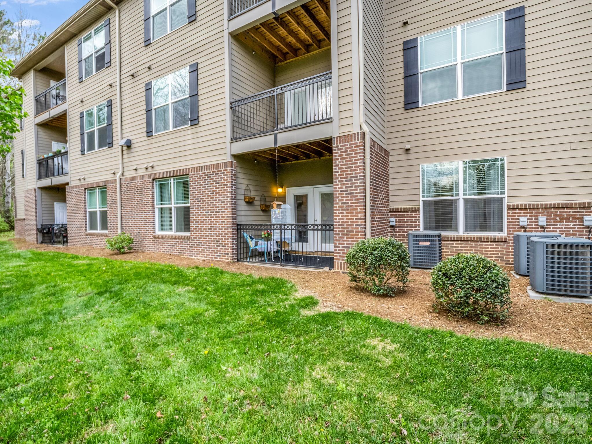 142 Brickton Village Circle Fletcher NC 28732