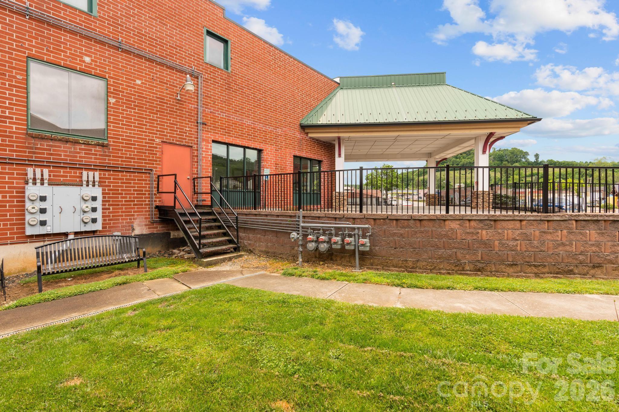 108 Jefferson Station Place West Jefferson NC 28694