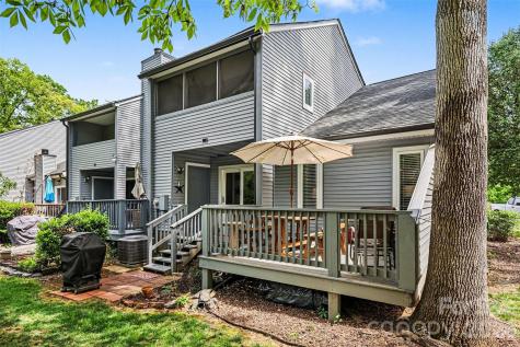 6614 Point Comfort Lane Charlotte NC 28226