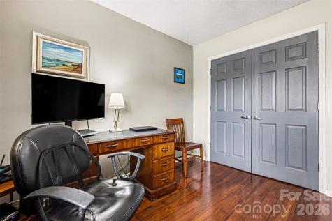 6614 Point Comfort Lane Charlotte NC 28226