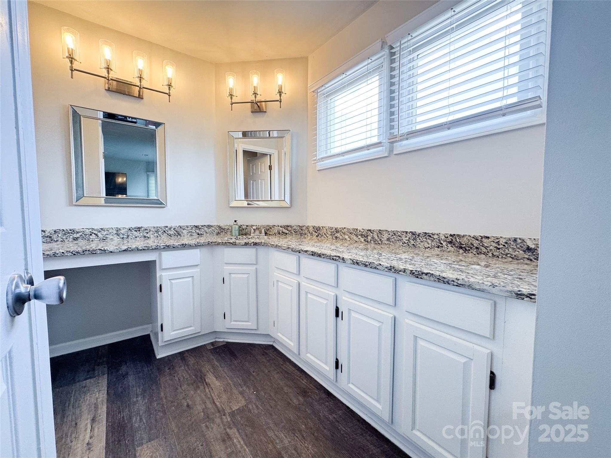 9211 Ravenwing Drive Charlotte NC 28262