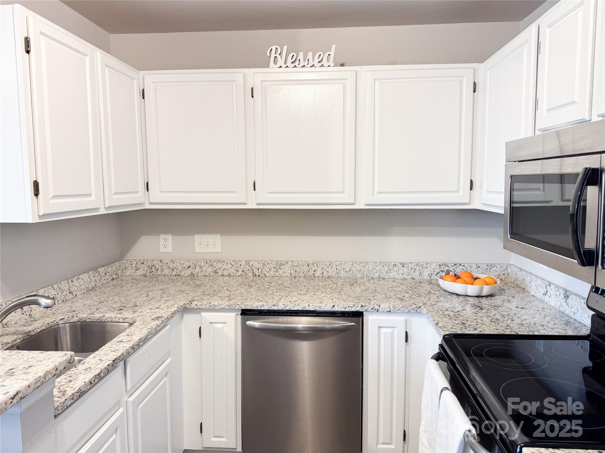 9211 Ravenwing Drive Charlotte NC 28262