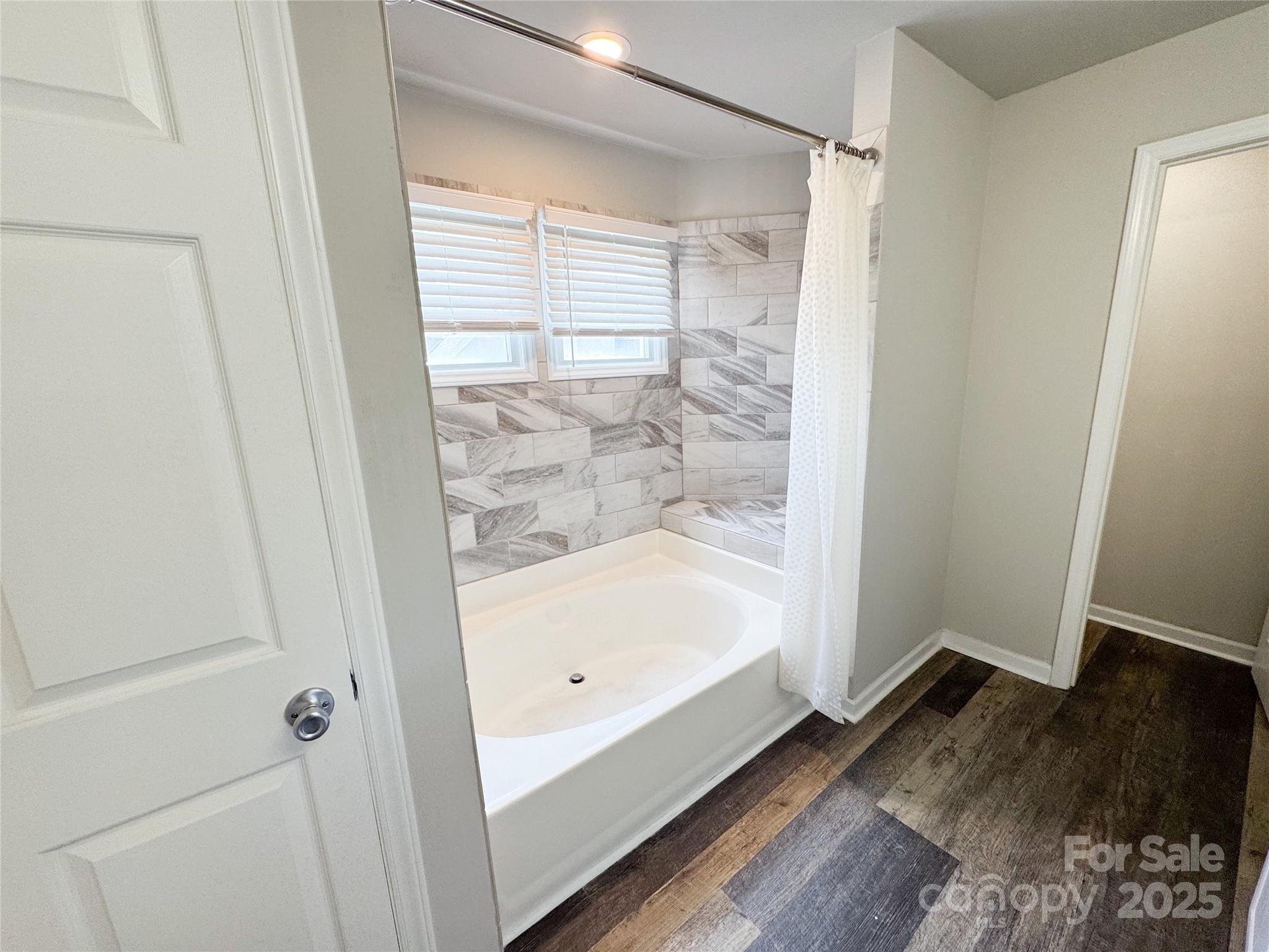9211 Ravenwing Drive Charlotte NC 28262