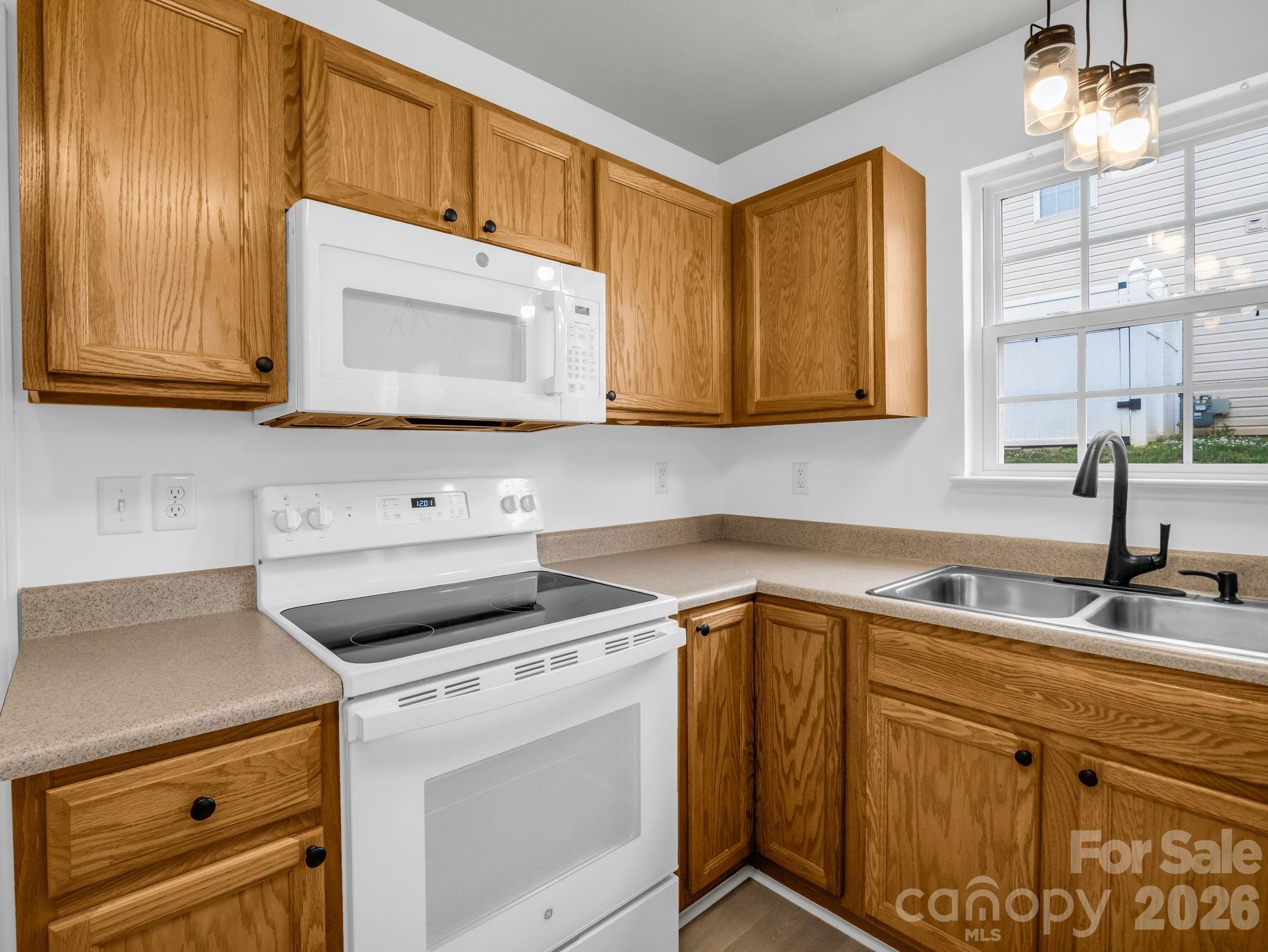 64 Lanceford Circle Fletcher NC 28732