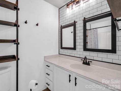 64 Lanceford Circle Fletcher NC 28732